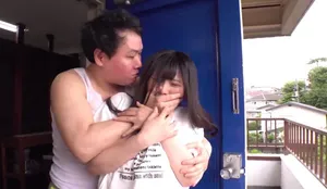Tình đầu của tôi đã bị gã nhà bên trả bài tơi tả