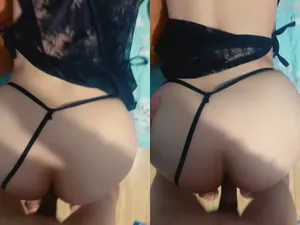 Con ghệ khoái tê bím vì em gái trả bài cực lâu nhưng vẫn chưa xuất