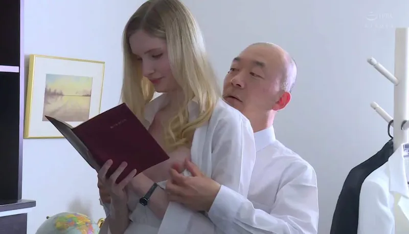 Vợ yêu chấp nhận làm em người yêu cho đối tác của chồng để trả nợ