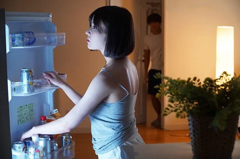 Chị bà xã cãi nhau với anh xã đến nhà eny ở rồi xoạc luôn ông xã em gái